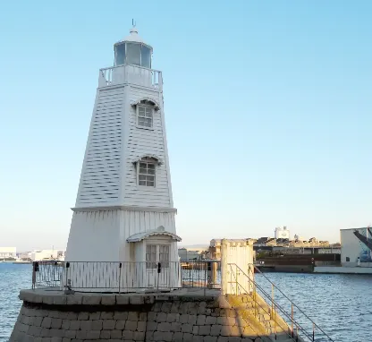 Image of Old Sakai Lighthouse
